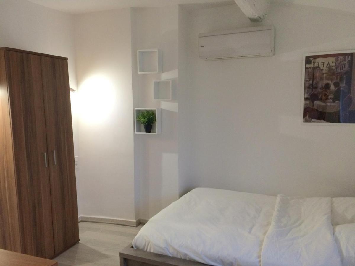 T2Bis Intramuros Avignon, Refait A Neuf Apartment Luaran gambar